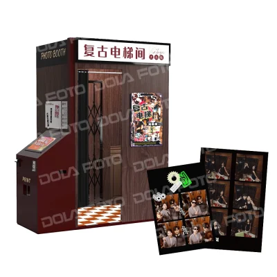 DOLA_FOTO_Elevator_Photo_Booth_Cityscape_Lift_Door_Facade_With_Touchscreen_Interface_For_B2B_Corporate_Lobby_Photo_Engagement